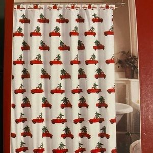 Coastal Christmas shower curtain and rings, brand new